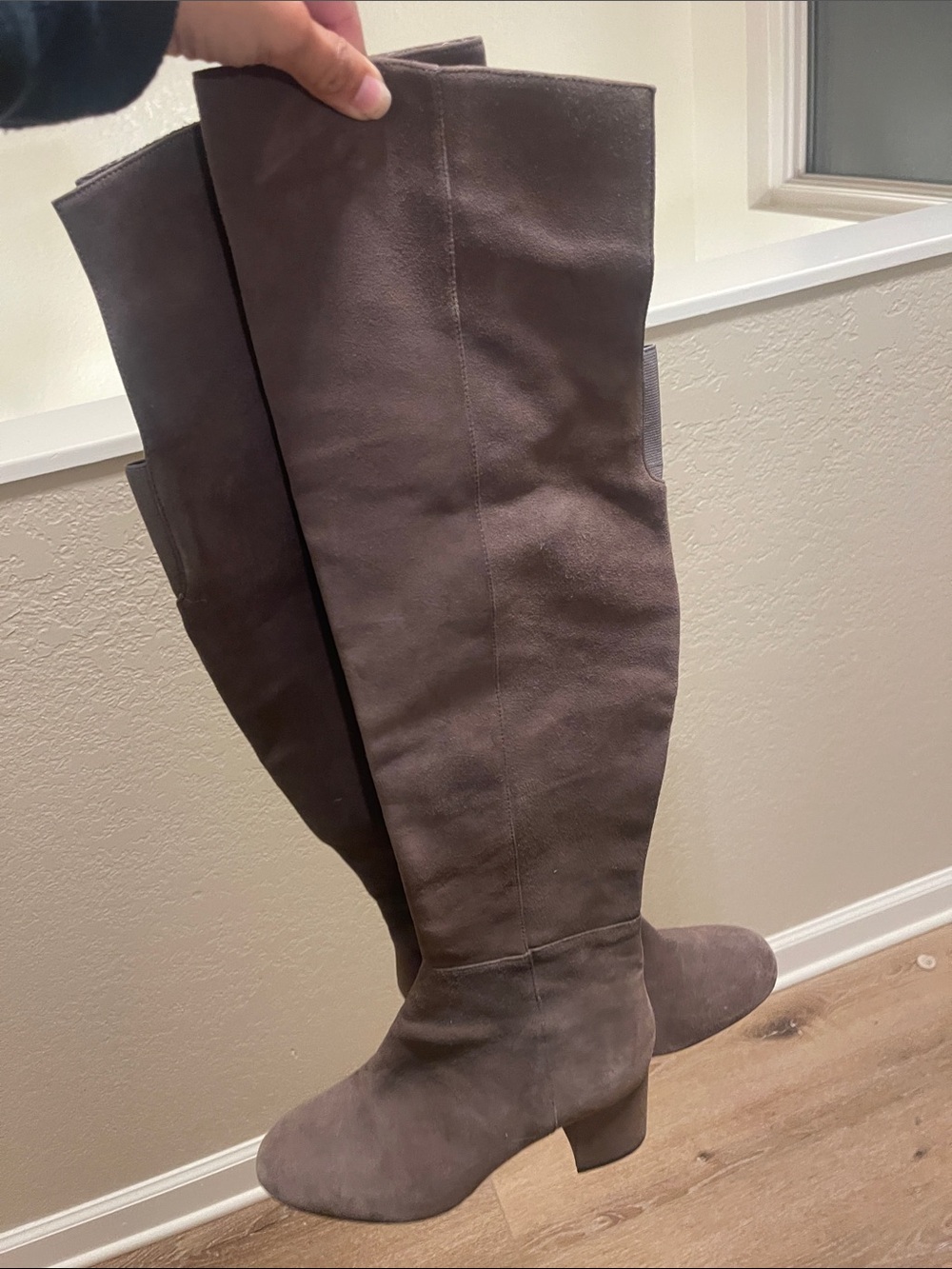 Women’s Over-the-Knee Suede Boots - Taupe